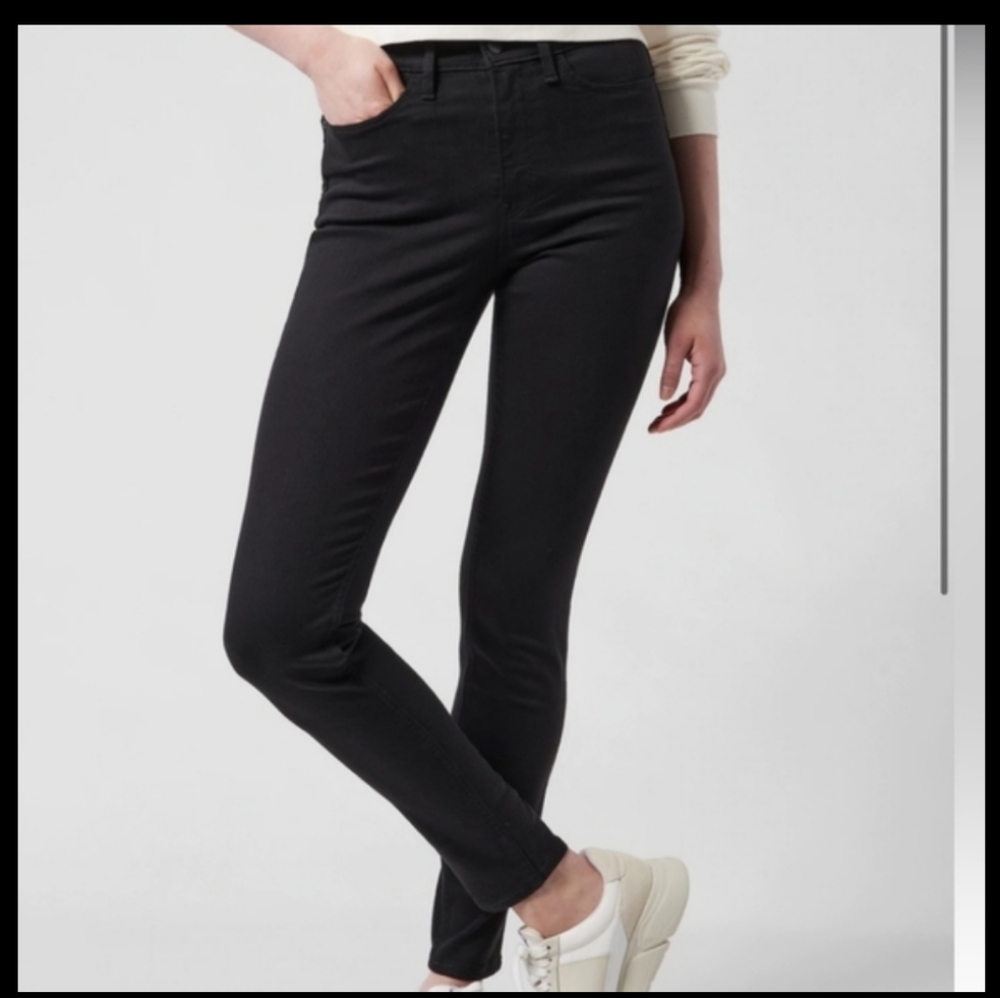 Athleta Flex Ultra Skinny Jean Pant in Black